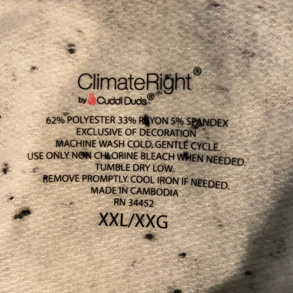 Long sleeves tee w/thread v neck simulation nwot - Picture 2 of 6